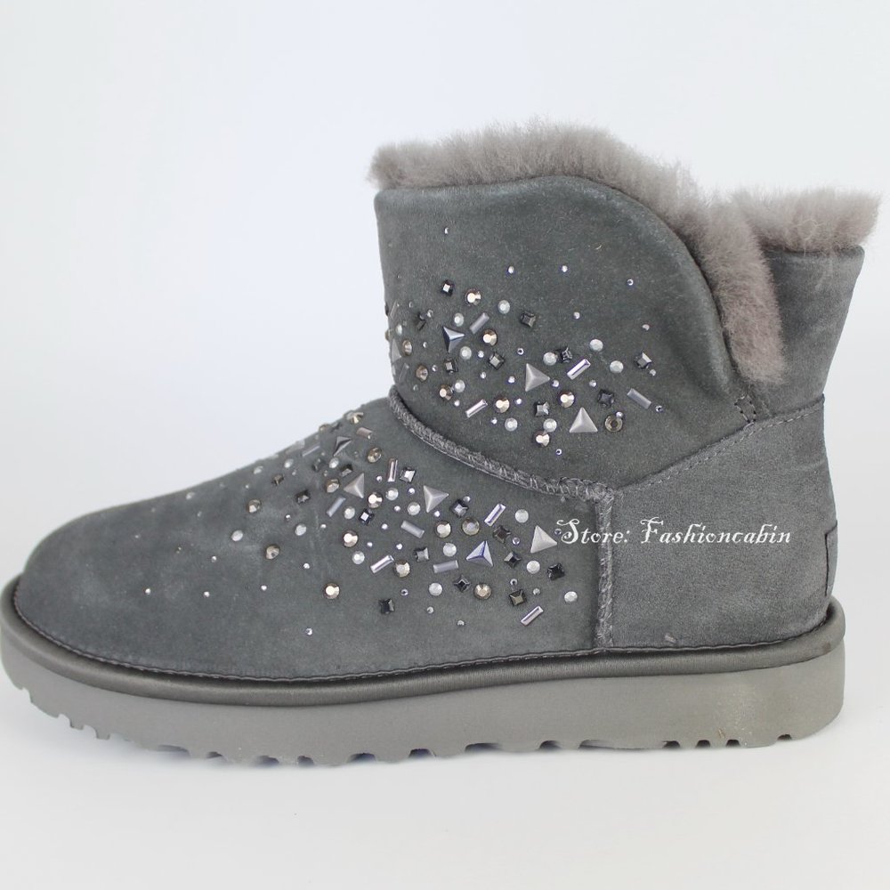 NEW UGG Classic Galaxy Bling Shearling Boots | Cozy & Stylish for Winter Days - Picture 4 of 14